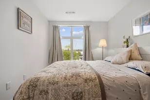 250 Meridian St, Boston, MA 02128 - Photo 10