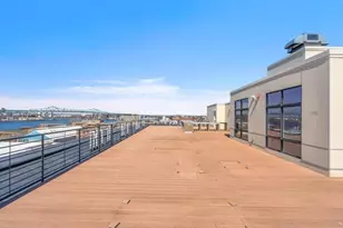 250 Meridian St, Boston, MA 02128 - Photo 26