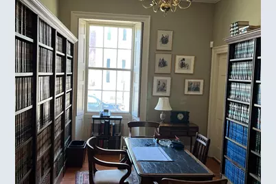 32 William St, New Bedford, MA 02740 - Photo 4