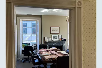 32 William St, New Bedford, MA 02740 - Photo 6