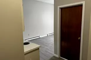 92 Gorham St, Lowell, MA 01852 - Photo 8