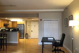 110 Cypress St, Brookline, MA 02445 - Photo 8