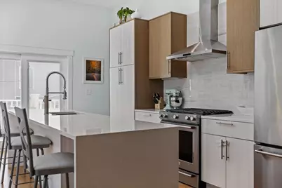 11 Ashland St #2, Boston, MA 02122 - Photo 4