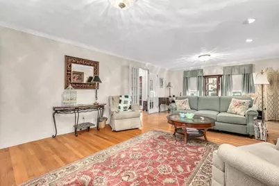 647 Main Street, Shrewsbury, MA 01545 - Photo 10