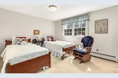 647 Main Street, Shrewsbury, MA 01545 - Photo 14