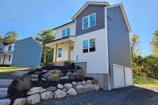 21 Cottage St, Winchendon, MA 01475 - Photo 2