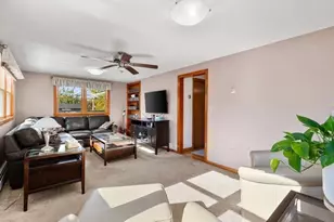 9 Spencer Ave, Saugus, MA 01906 - Photo 20