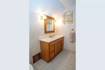 363 Lunenburg St, Fitchburg, MA 01420 - Photo 32