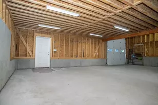 363 Lunenburg St, Fitchburg, MA 01420 - Photo 8