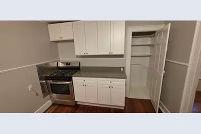 8 Herbert St #2, Salem, MA 01970 - Photo 2