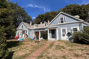 154 Pleasant St, Fitchburg, MA 01420 - Photo 1