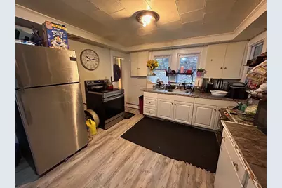 154 Pleasant St, Fitchburg, MA 01420 - Photo 22