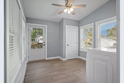 137 Sumner St, North Attleboro, MA 02760 - Photo 10