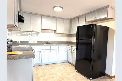 484 Western Ave #B4, Lynn, MA 01904 - Photo 2