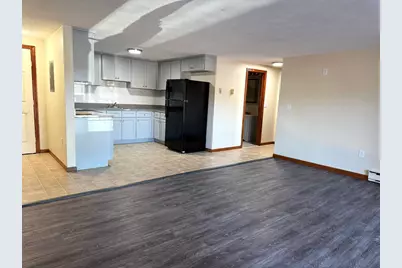 484 Western Ave #B4, Lynn, MA 01904 - Photo 4