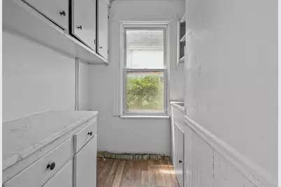 51 County St, New Bedford, MA 02744 - Photo 2