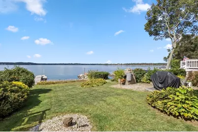 25 Beaulieu St, Westport, MA 02790 - Photo 4