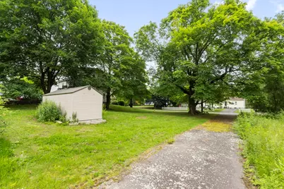 35-R Whiting St, North Attleboro, MA 02760 - Photo 10