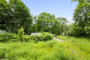 35R Whiting St, North Attleboro, MA 02760 - Photo 8