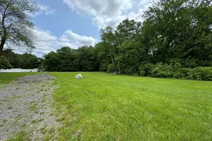 454 Fall River Ave, Seekonk, MA 02771 - Photo 1