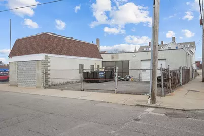 138 Morgan St, Fall River, MA 02721 - Photo 2