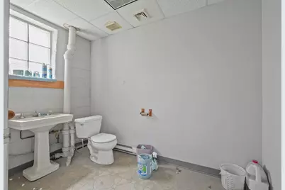 138 Morgan St, Fall River, MA 02721 - Photo 12