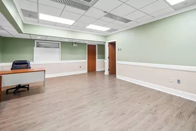 213 Taunton Ave #2002, Seekonk, MA 02771 - Photo 2