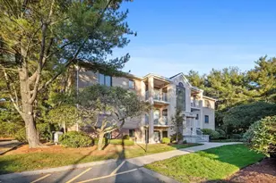 14 Bourbon St, Peabody, MA 01960 - Photo 30