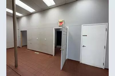 1260 Hyde Park Ave, Boston, MA 02136 - Photo 12