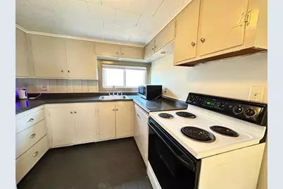 91 W Main St, West Brookfield, MA 01585 - Photo 2