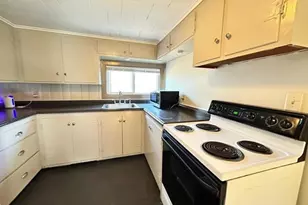 91 W Main St, West Brookfield, MA 01585 - Photo 2