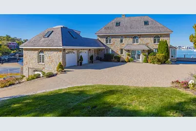 89 Naugus Ave, Marblehead, MA 01945 - Photo 4