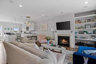 8 Gates, Boston, MA 02127 - Photo 2