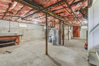 62 Hancock St, Fitchburg, MA 01420 - Photo 22