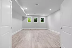 25 Flintlock Rd, Lexington, MA 02420 - Photo 20