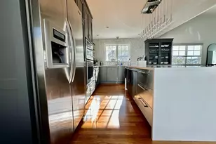 3 Day Cir, Woburn, MA 01801 - Photo 8