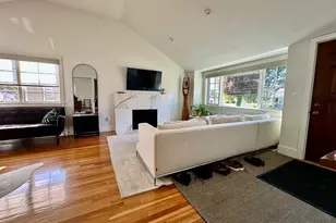 3 Day Cir, Woburn, MA 01801 - Photo 4