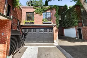 20 Chestnut St, Boston, MA 02108 - Photo 10