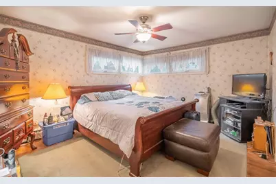 97 Parkton Ave, Worcester, MA 01605 - Photo 16