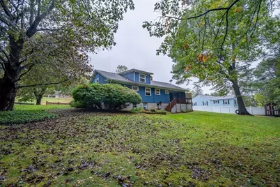97 Parkton Ave, Worcester, MA 01605 - Photo 12