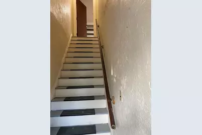 39 Pasadena Rd #2, Boston, MA 02121 - Photo 2