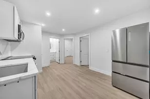 92 Willow St, Cambridge, MA 02141 - Photo 6