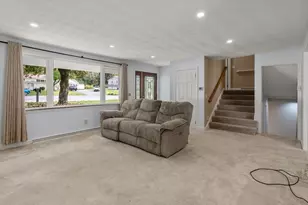 56 Paul Rd, Holliston, MA 01746 - Photo 10