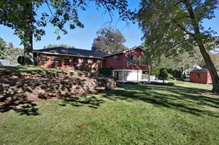 73 Silver Lake Dr, Agawam, MA 01001 - Photo 32