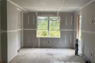 517 S Washington St, Belchertown, MA 01007 - Photo 4