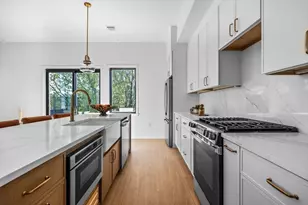 125 Addison St, Boston, MA 02128 - Photo 6