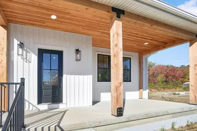 308 N Liberty St, Belchertown, MA 01007 - Photo 4