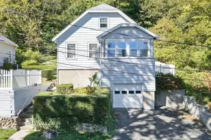 14 Willard St, Waltham, MA 02451 - Photo 1