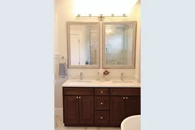 40 Evergreen Ave #1, Somerville, MA 02145 - Photo 8