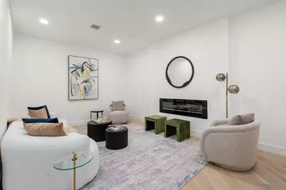 16 Stearns Rd #101, Wellesley, MA 02482 - Photo 8